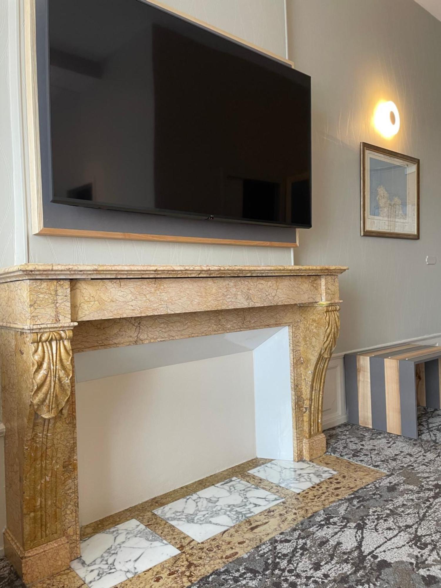 Hotel Le Cercle Cherbourg-en-Cotentin Eksteriør bilde