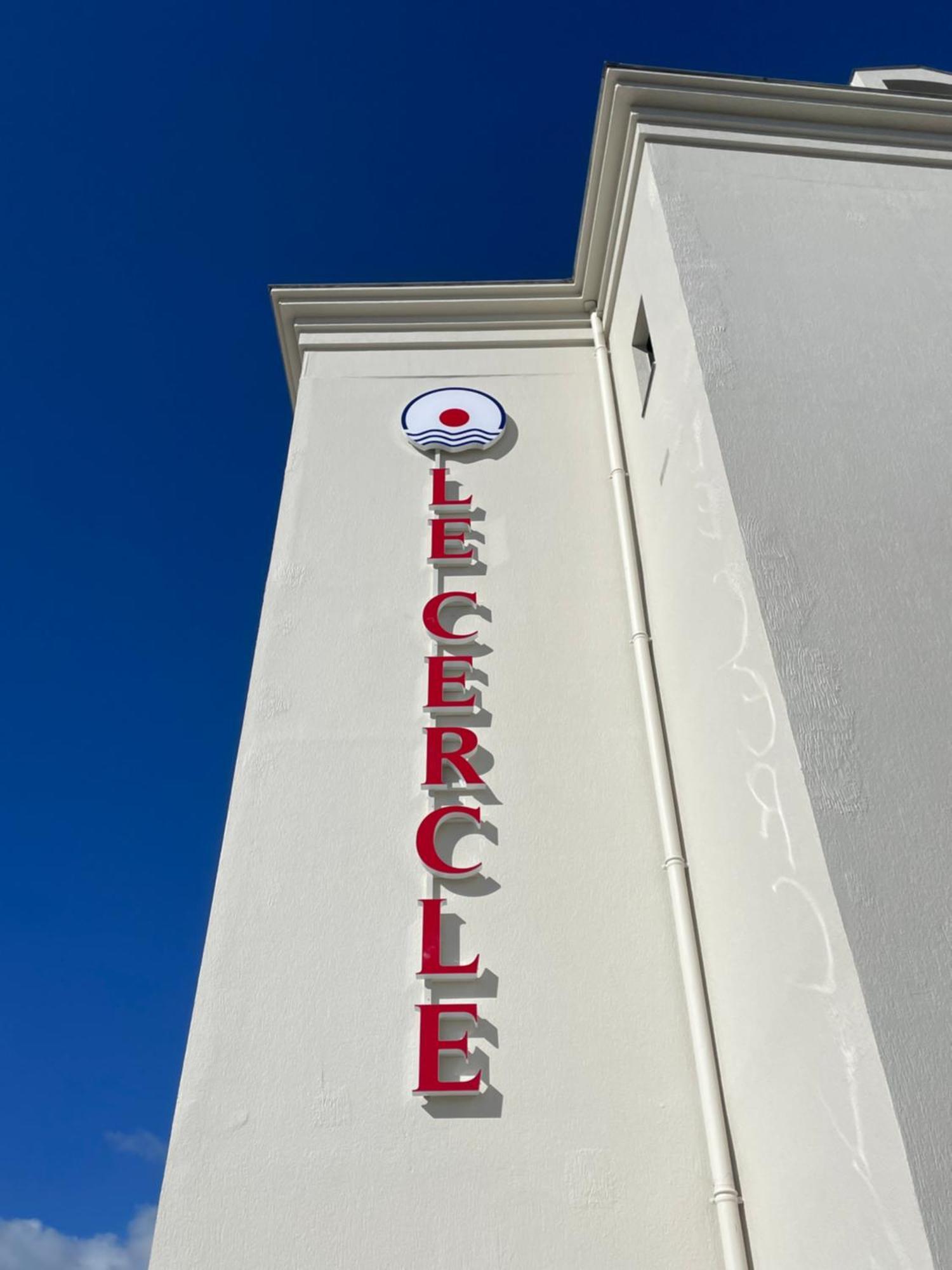 Hotel Le Cercle Cherbourg-en-Cotentin Eksteriør bilde