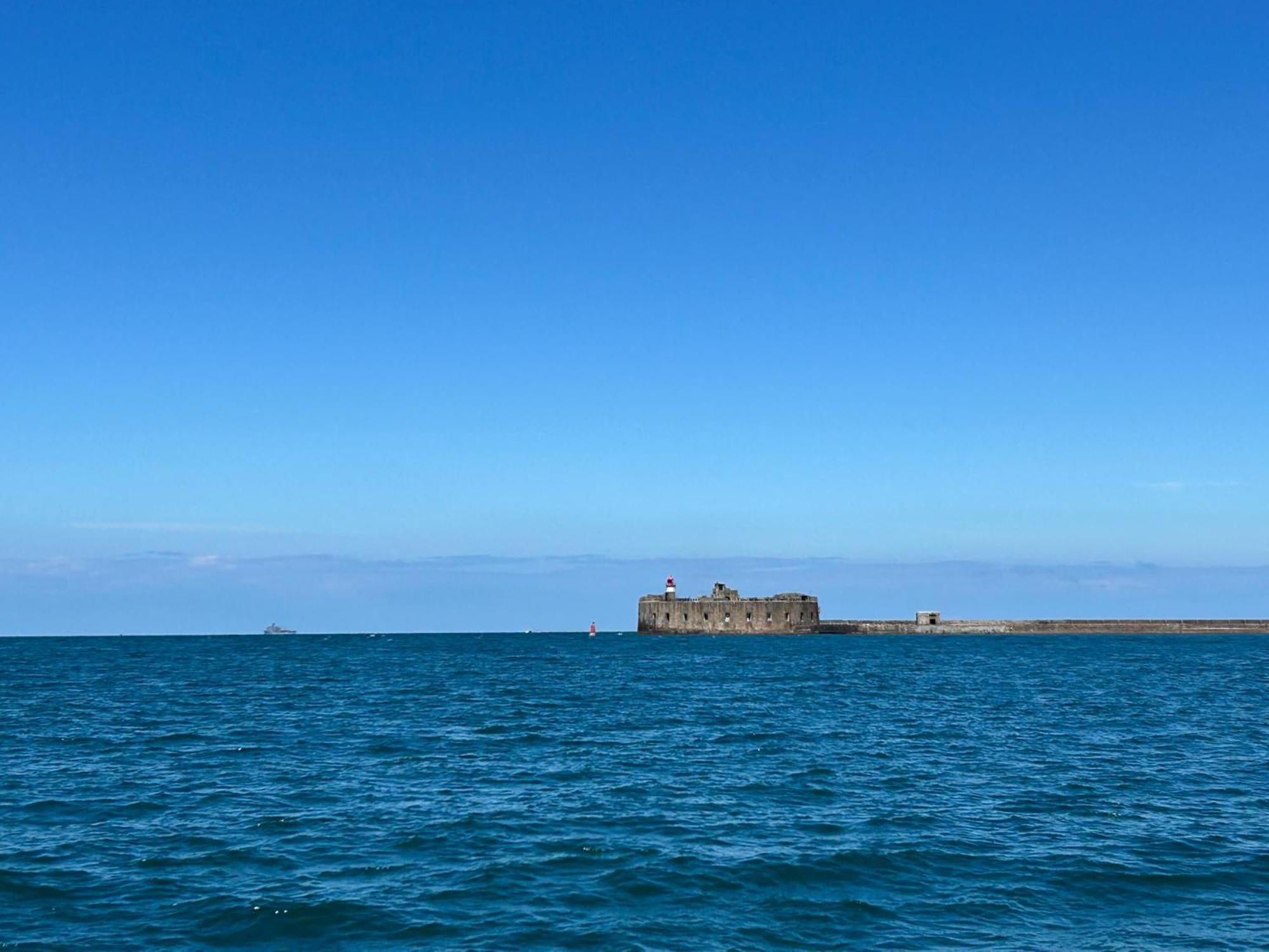 Hotel Le Cercle Cherbourg-en-Cotentin Eksteriør bilde
