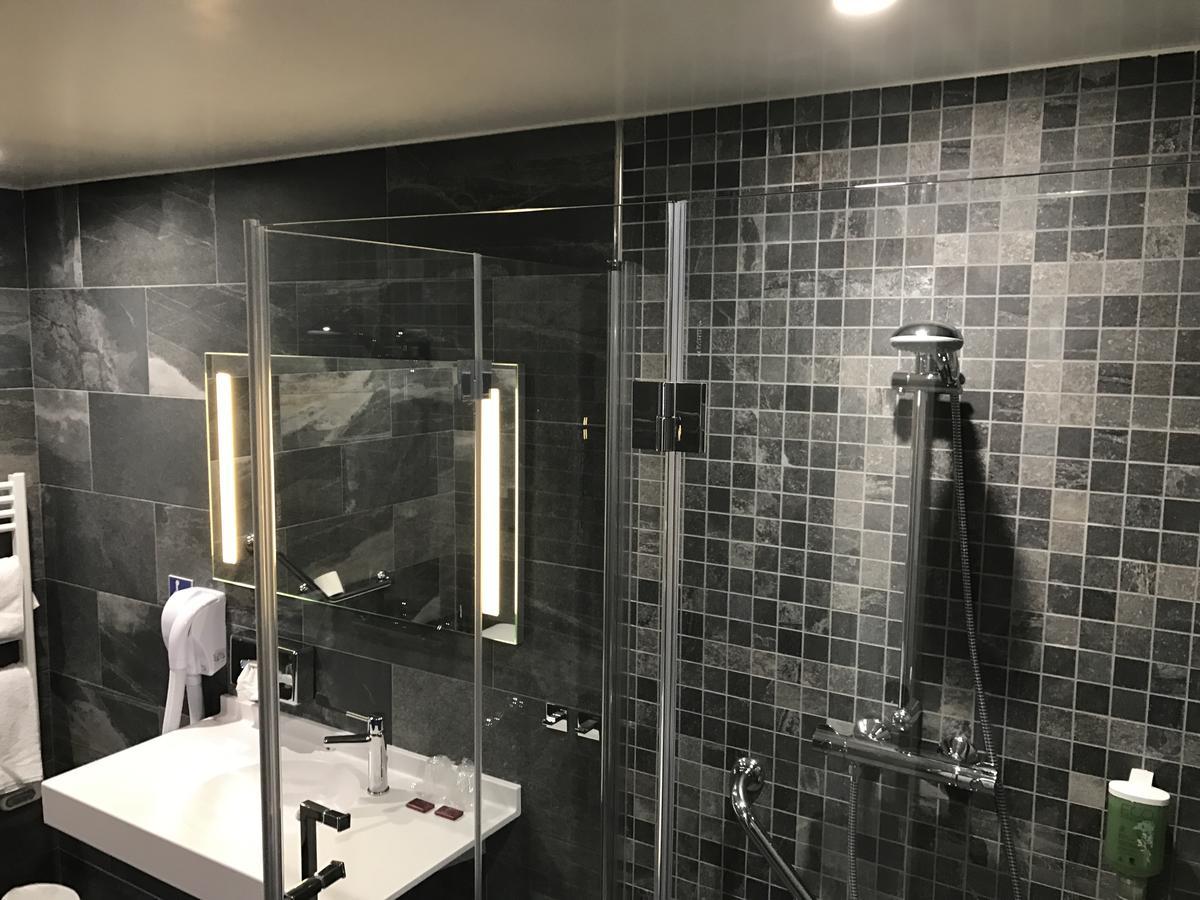 Hotel Le Cercle Cherbourg-en-Cotentin Eksteriør bilde
